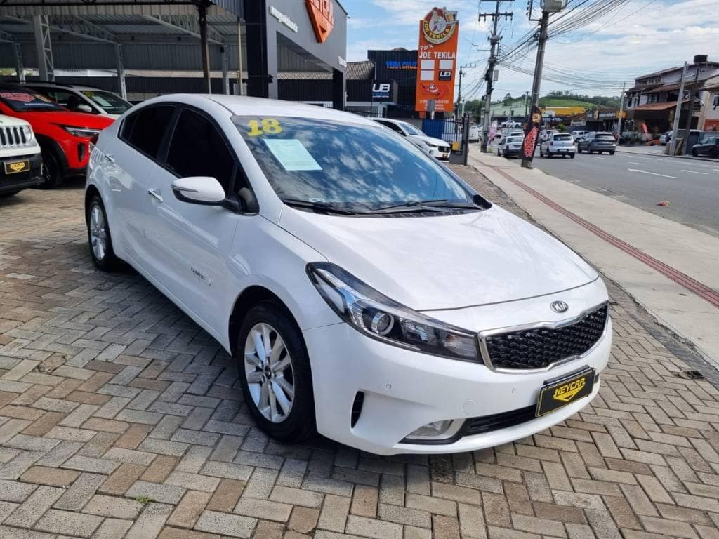 Kia Cerato SX4 1.6 FLEX AUTOMÁTICO