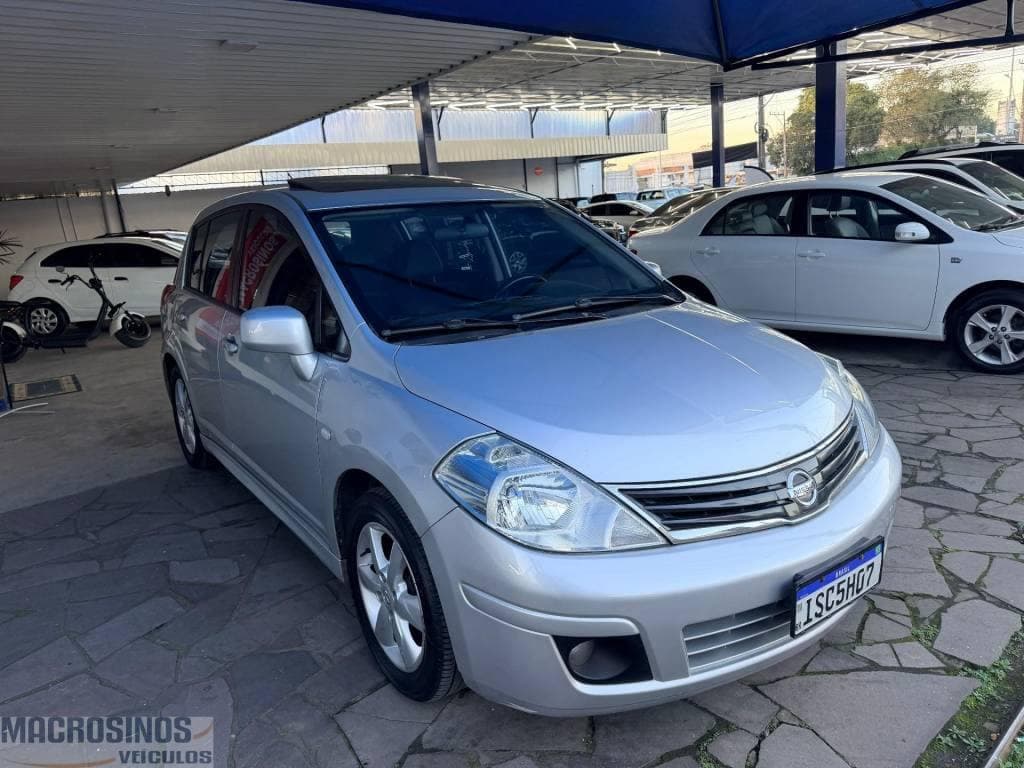 Nissan Tiida SL 1.8 Flex Aut.