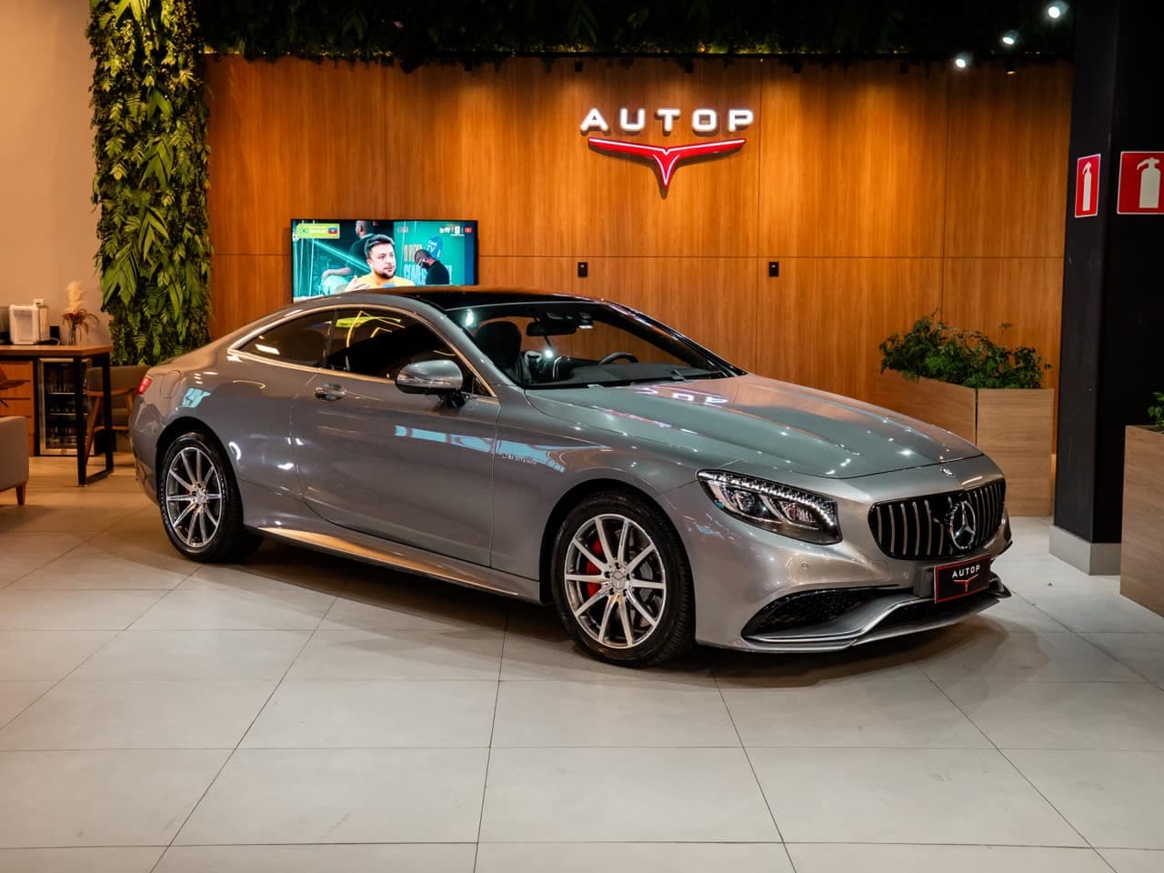 Mercedes-Benz S-63 5.5 V8 BI-TURBO GASOLINA COUPÉ 2P AUTOMÁTICO