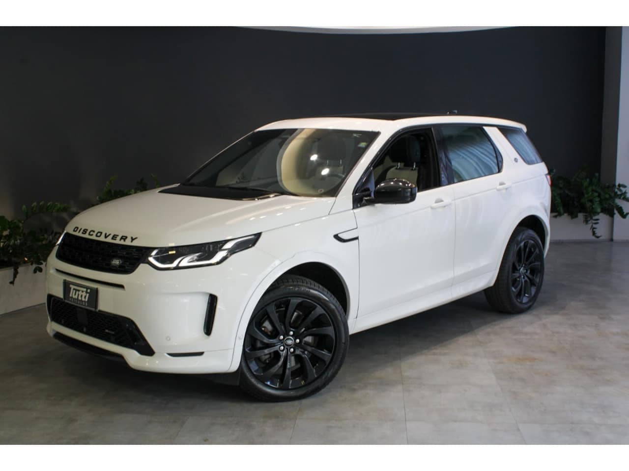 Land Rover Discovery 2.0 D200 TURBO DIESEL R-DYNAMIC SE AUTOMÁTICO