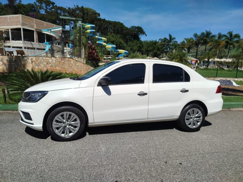 Volkswagen VOYAGE 1.0 Flex 12V 4p