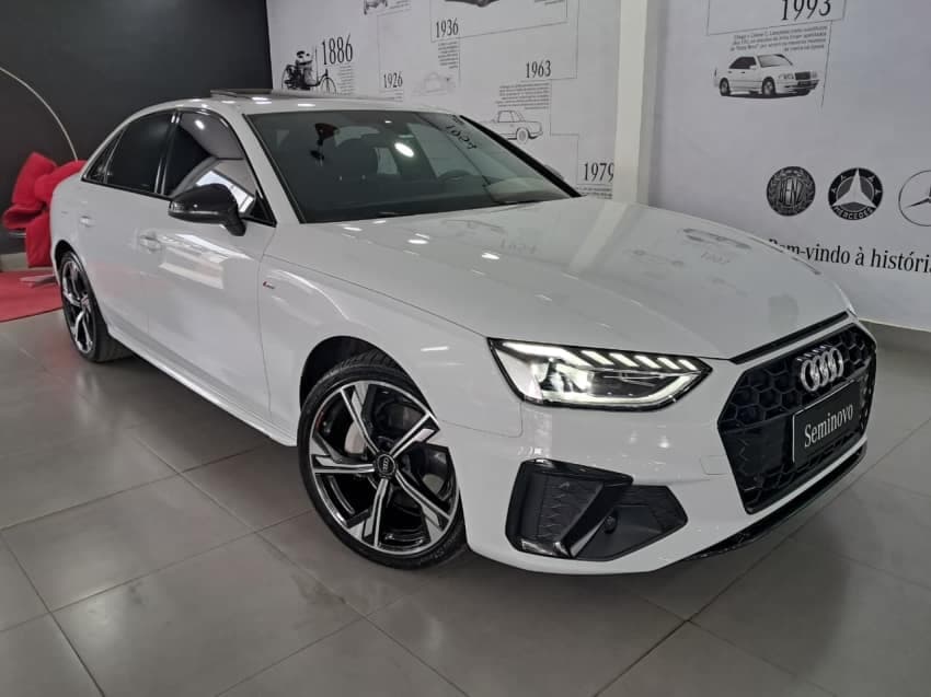 Audi A4 S Line