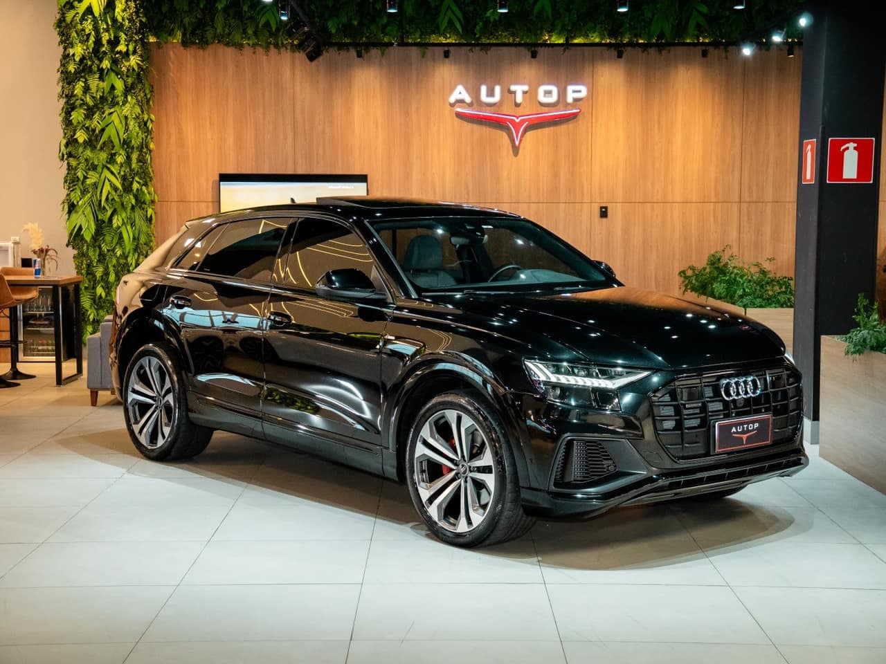 Audi Q8 3.0 TFSI GASOLINA PERFORMANCE BLACK QUATTRO TIPTRONIC