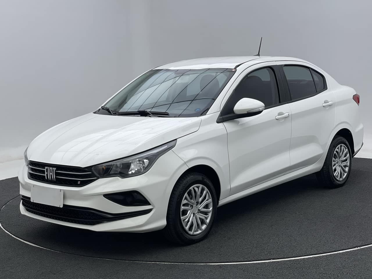 Fiat Cronos CRONOS DRIVE 1.3 8V Flex Aut.