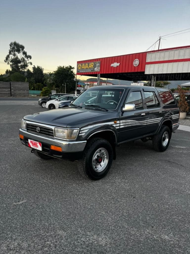 Toyota Hilux SW4 4x4 2.8 Diesel