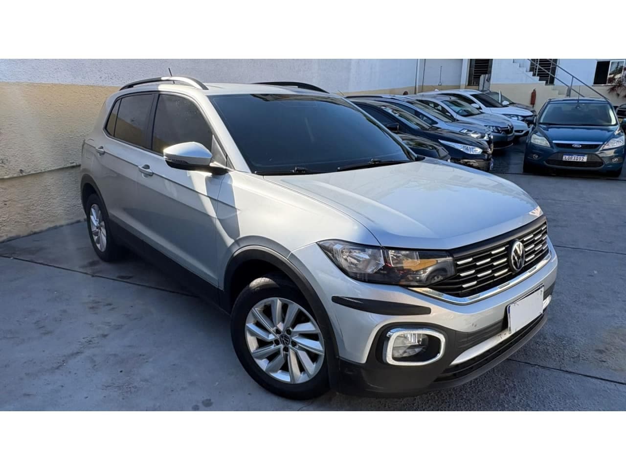 Volkswagen T-Cross 1.0 200 TSI TOTAL FLEX AUTOMÁTICO