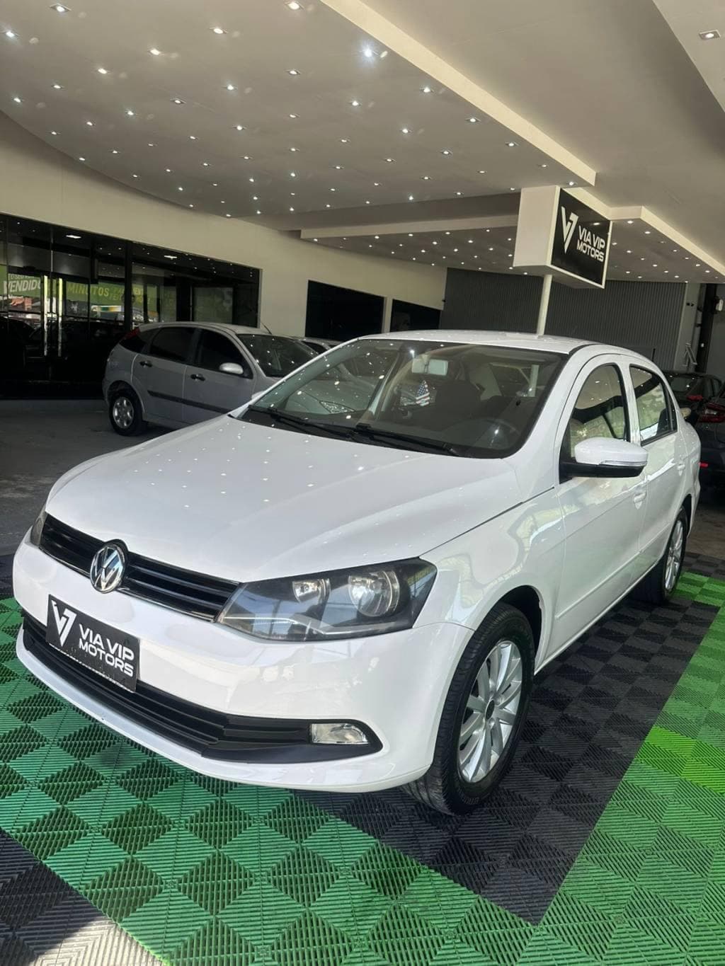 Volkswagen Voyage 1.0 VOLKSWAGEN 8V