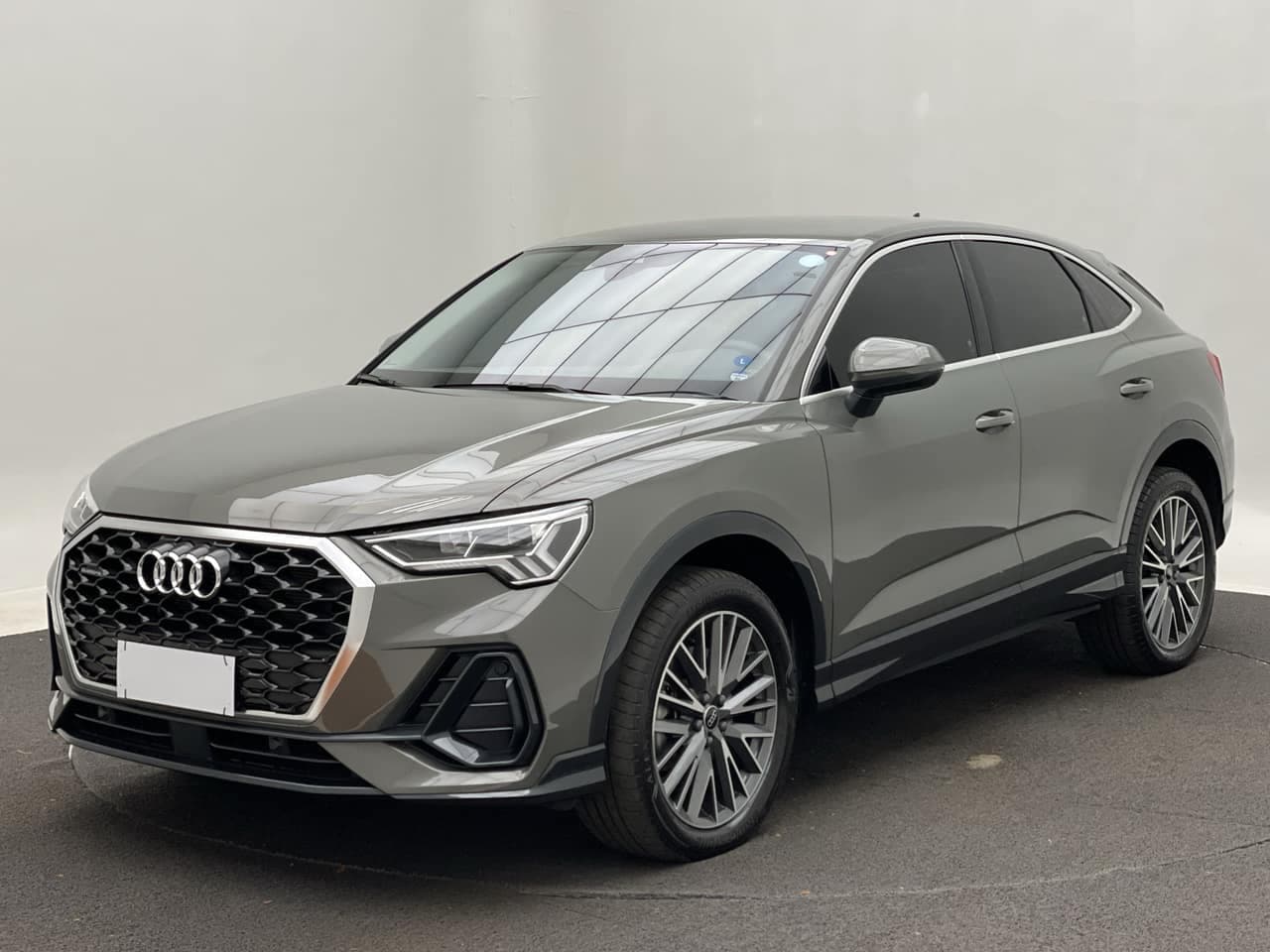 Audi Q3 Q3 2.0 40 TFSI GASOLINA SPORTBACK PERFORMANCE QUATTRO TIPTRONIC