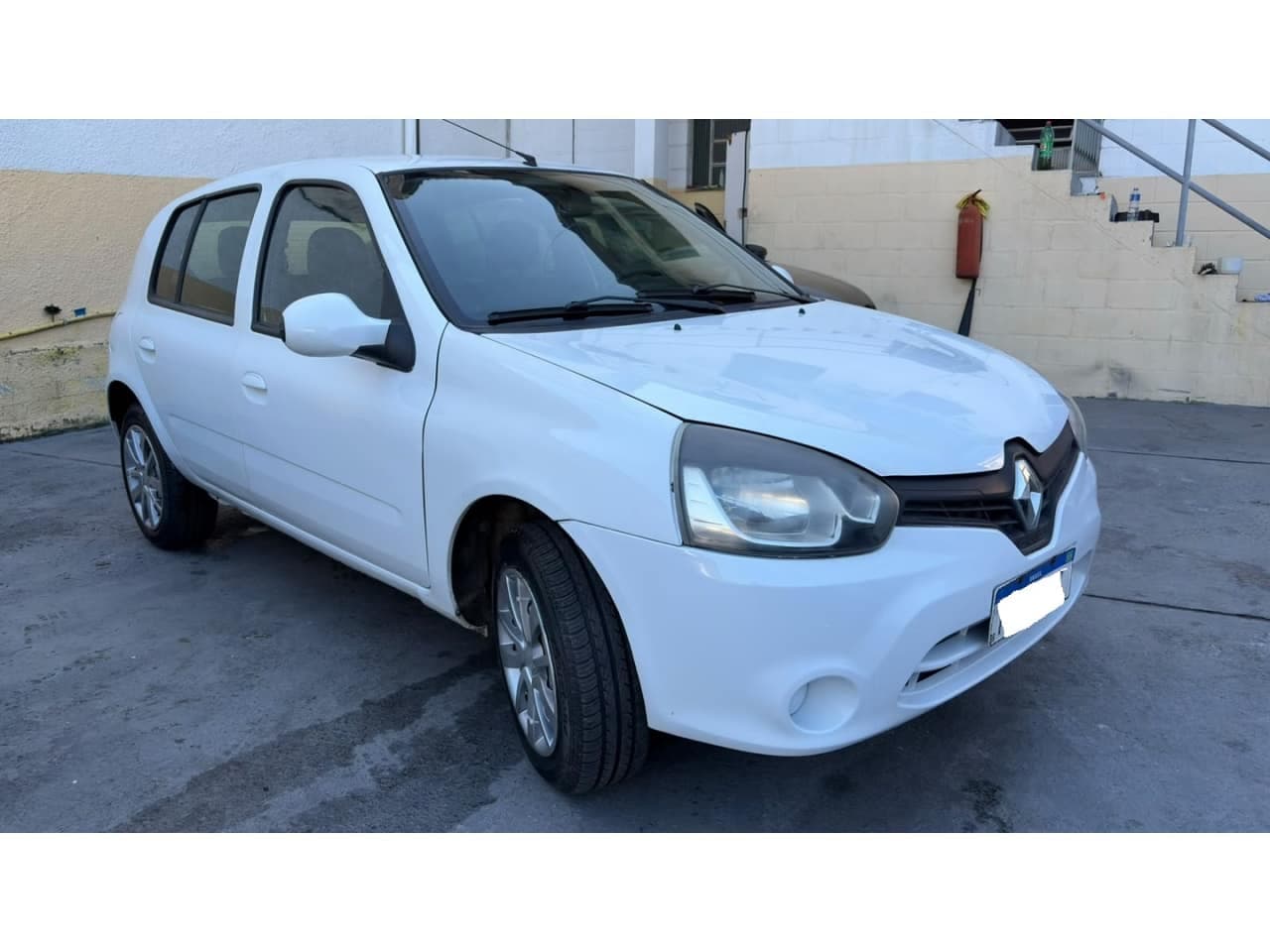 Renault Clio 1.0 EXPRESSION 16V FLEX 4P MANUAL