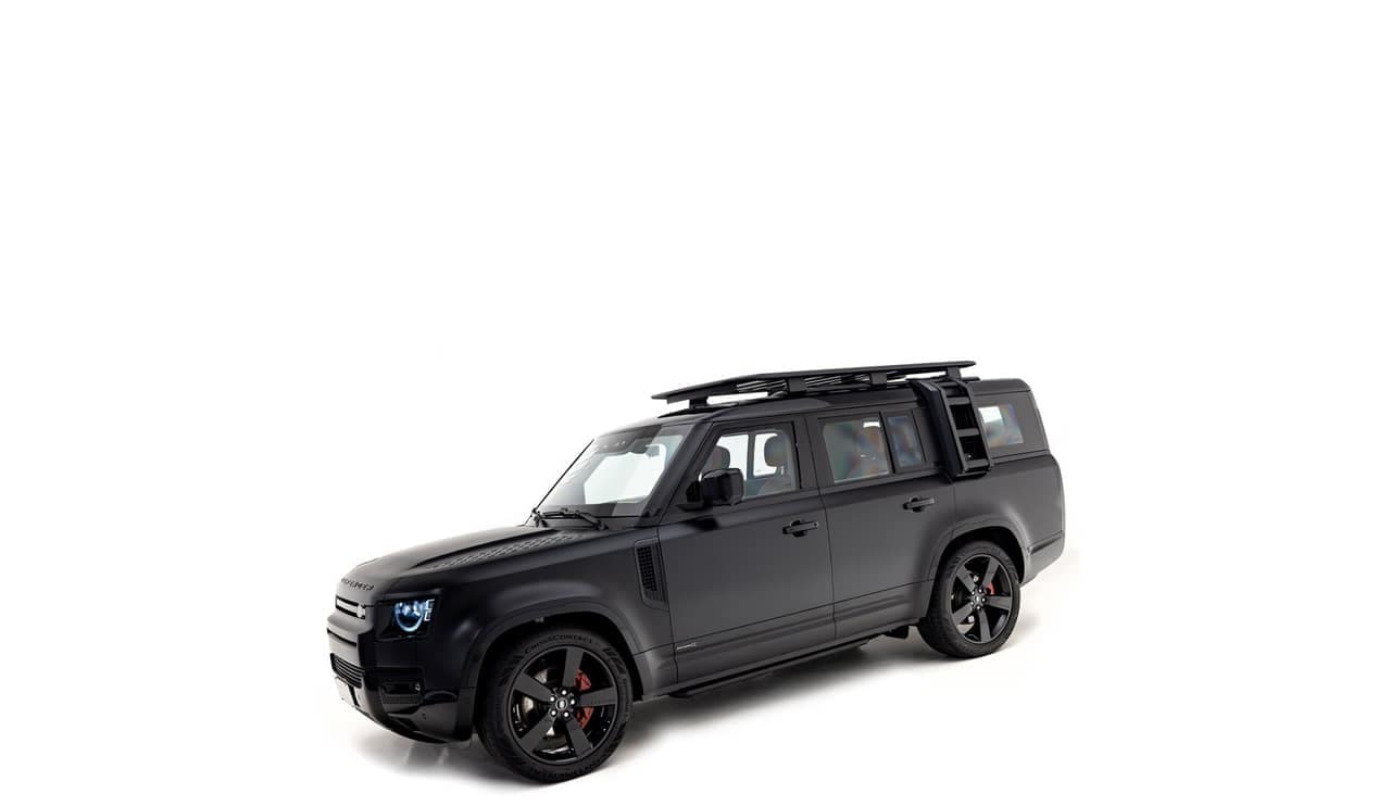 Land Rover Defender 130 350D X 7L