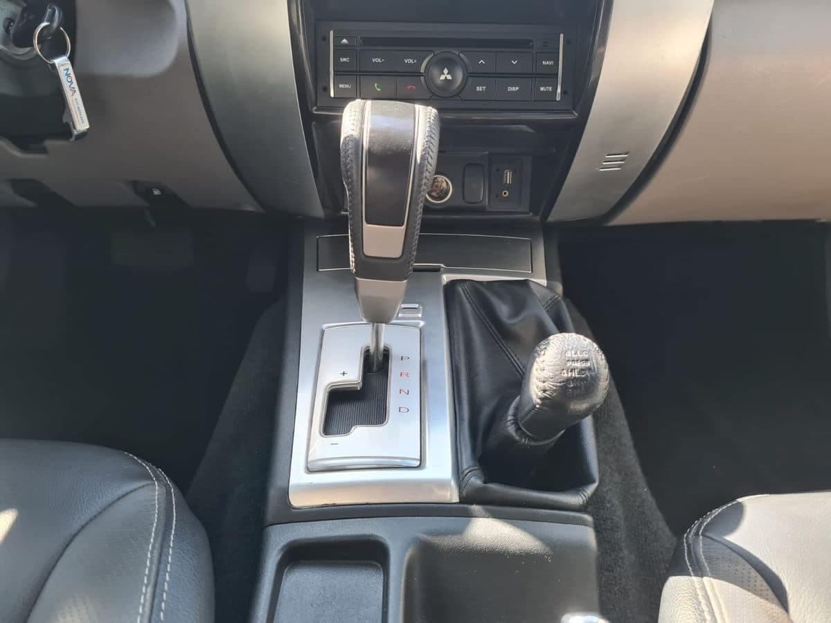 Mitsubishi Pajero DAKAR 3.5 V6 FLEX 4X4 AUTOMATICO