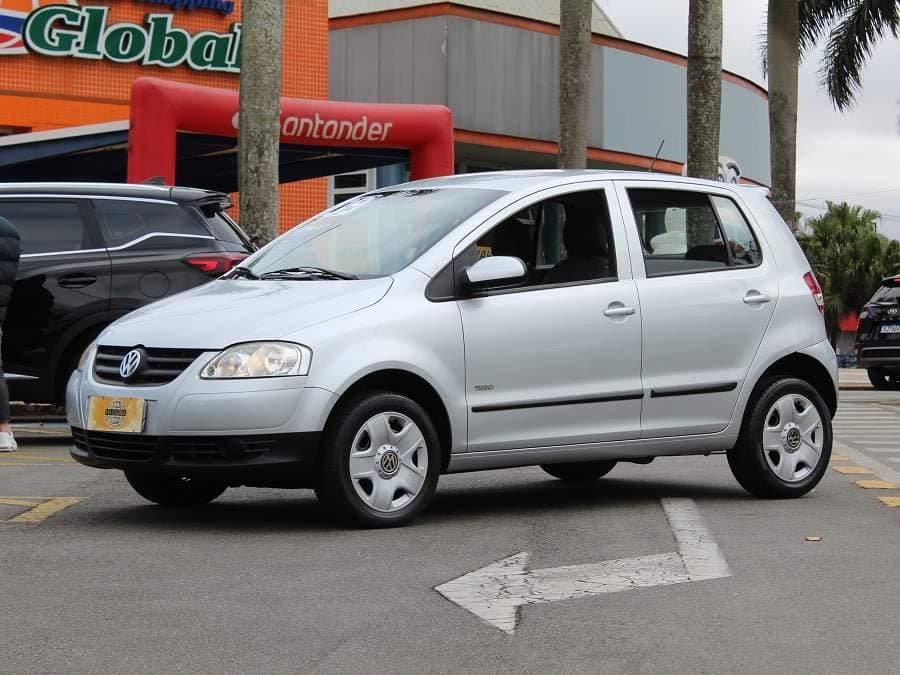 Volkswagen Fox 1.0 COMPLETO COM APENAS 89.000KM - RARIDADE