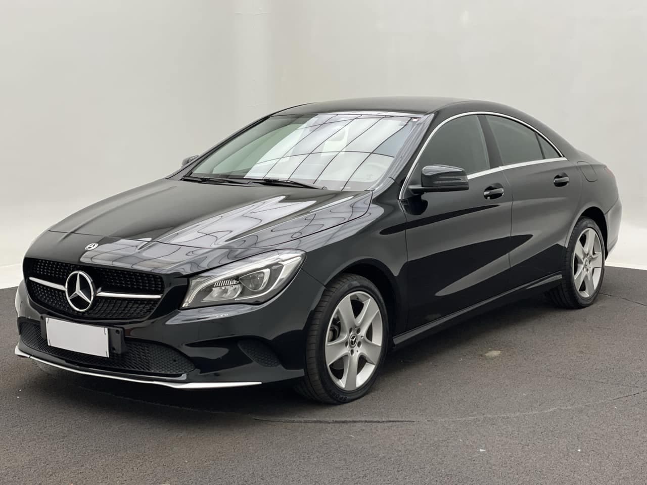 Mercedes-Benz CLA-180 CLA-180 1.6 16V 122cv Aut.