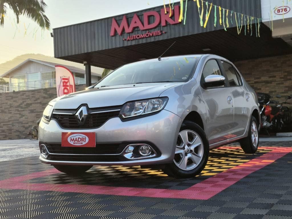 Renault Logan 1.6 DYNA. EASYR HI-FLEX 8V