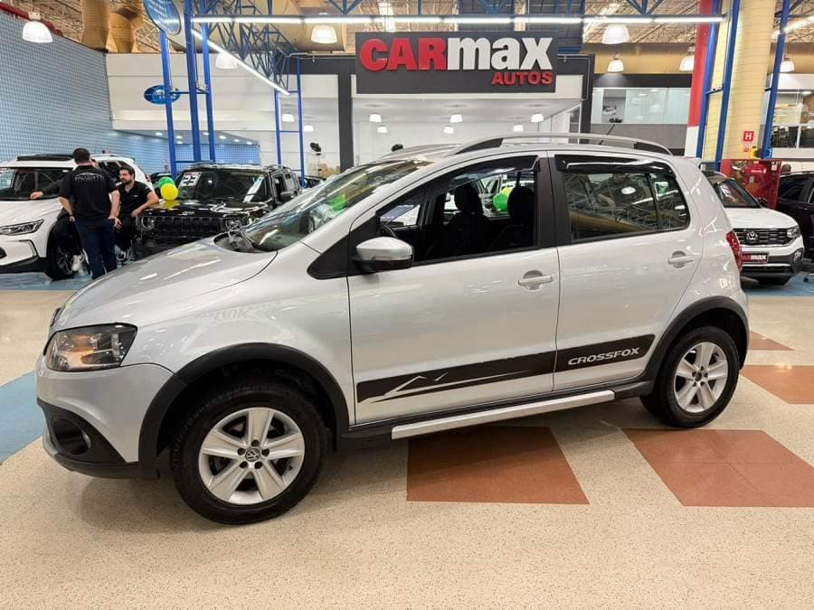 Volkswagen Crossfox 1.6 MI 8V FLEX 4P MANUAL