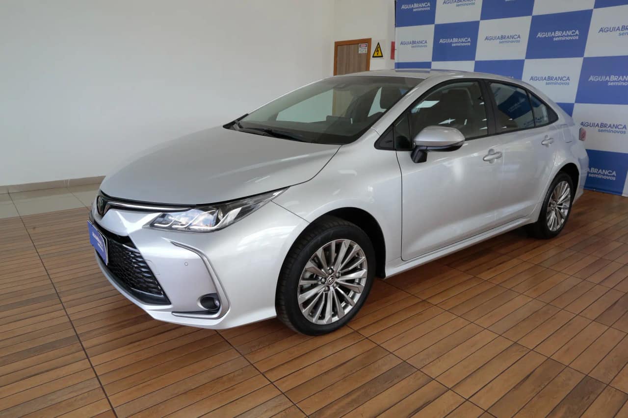 Toyota Corolla 2.0 VVT-IE FLEX XEI DIRECT SHIFT