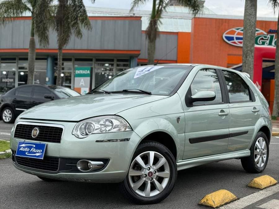 Fiat Palio ESSENCE DUALOGIC 1.6