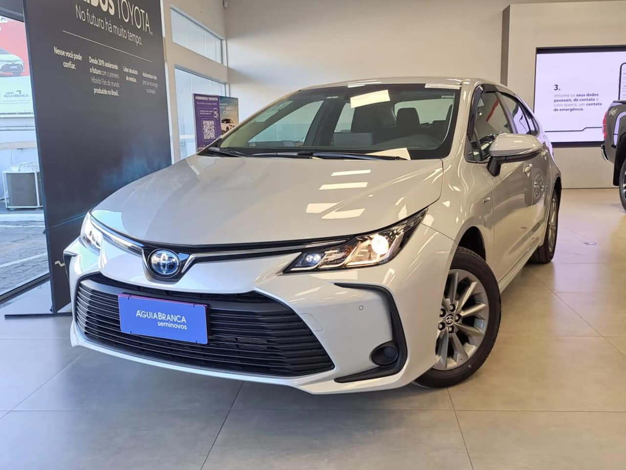 Toyota Corolla 1.8 VVT-I HYBRID FLEX GLI CVT