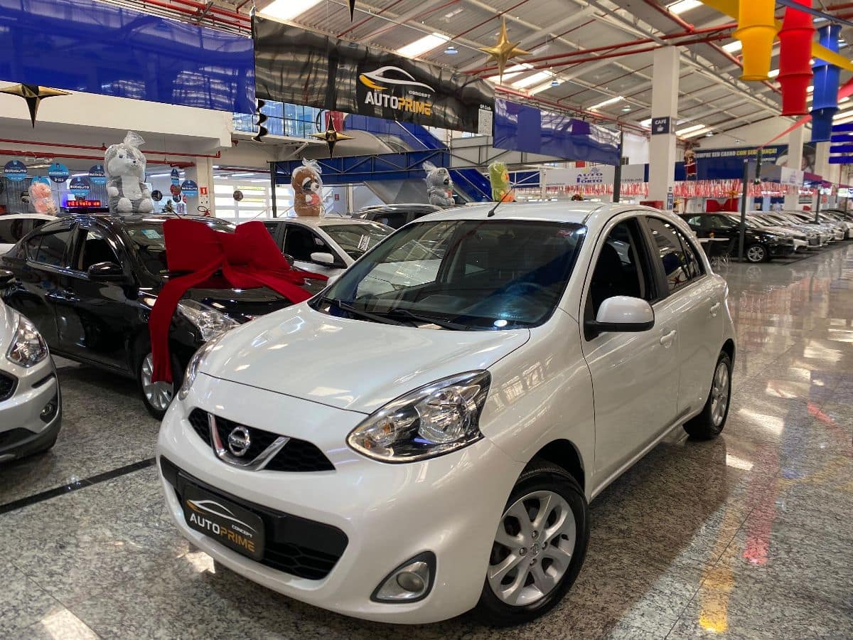 Nissan March SV