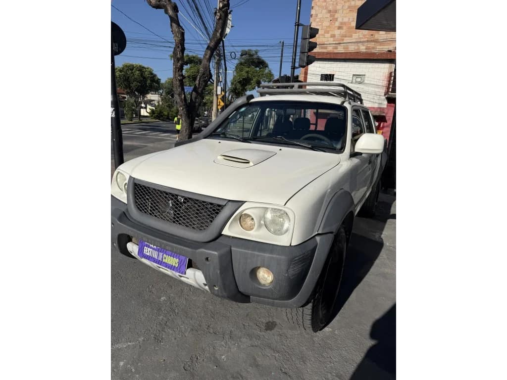 Mitsubishi L200 2.5 4X4 CD 8V TURBO DIESEL 4P MANUAL