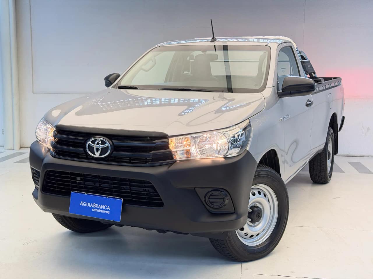 Toyota Hilux 2.8 D-4D TURBO DIESEL CS 4X4 AUTOMÁTICO