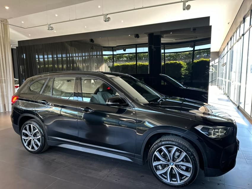 Bmw X1 2.0 16v Turbo Activeflex Sdrive20i X-line 4p Automatico Flex 2022