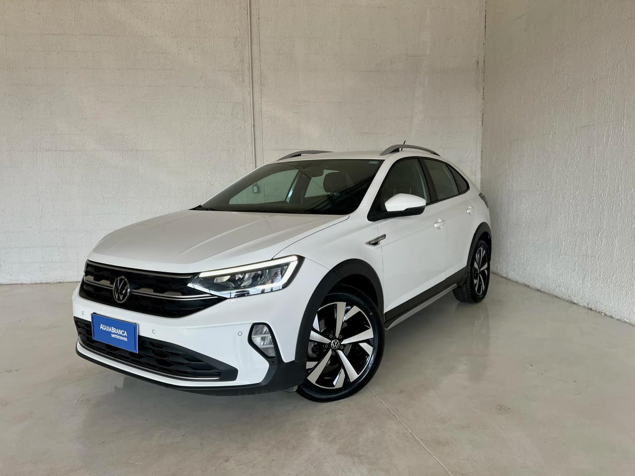Volkswagen Nivus 1.0 200 TSI TOTAL FLEX HIGHLINE AUTOMÁTICO