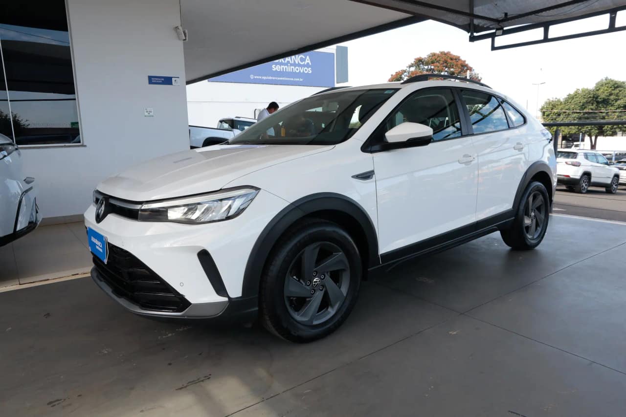 Volkswagen Nivus 1.0 200 TSI TOTAL FLEX COMFORTLINE AUTOMÁTICO