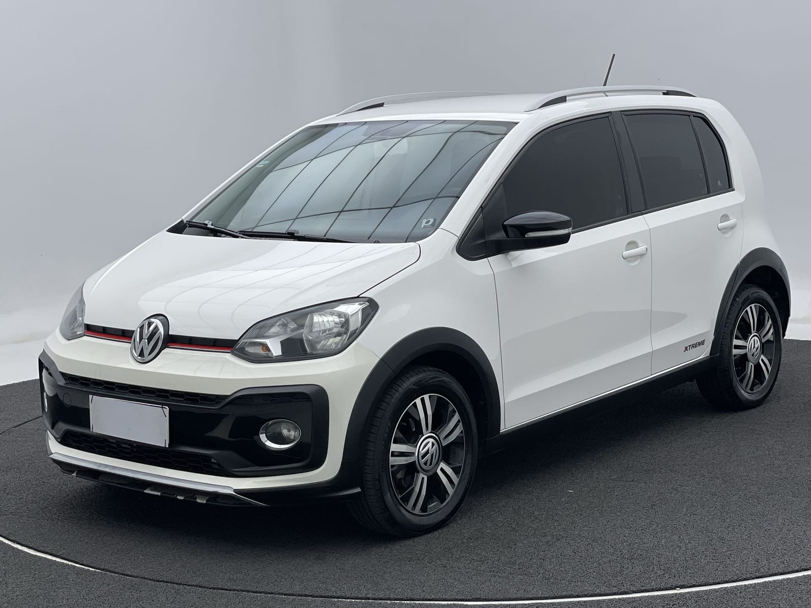 Volkswagen up! up! Xtreme 1.0 TSI Total Flex 12V 5p
