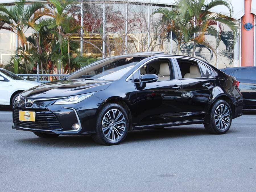 Toyota Corolla 2.0 ALTIS CVT+COURO+MULTIMÍDIA E 61.000KM