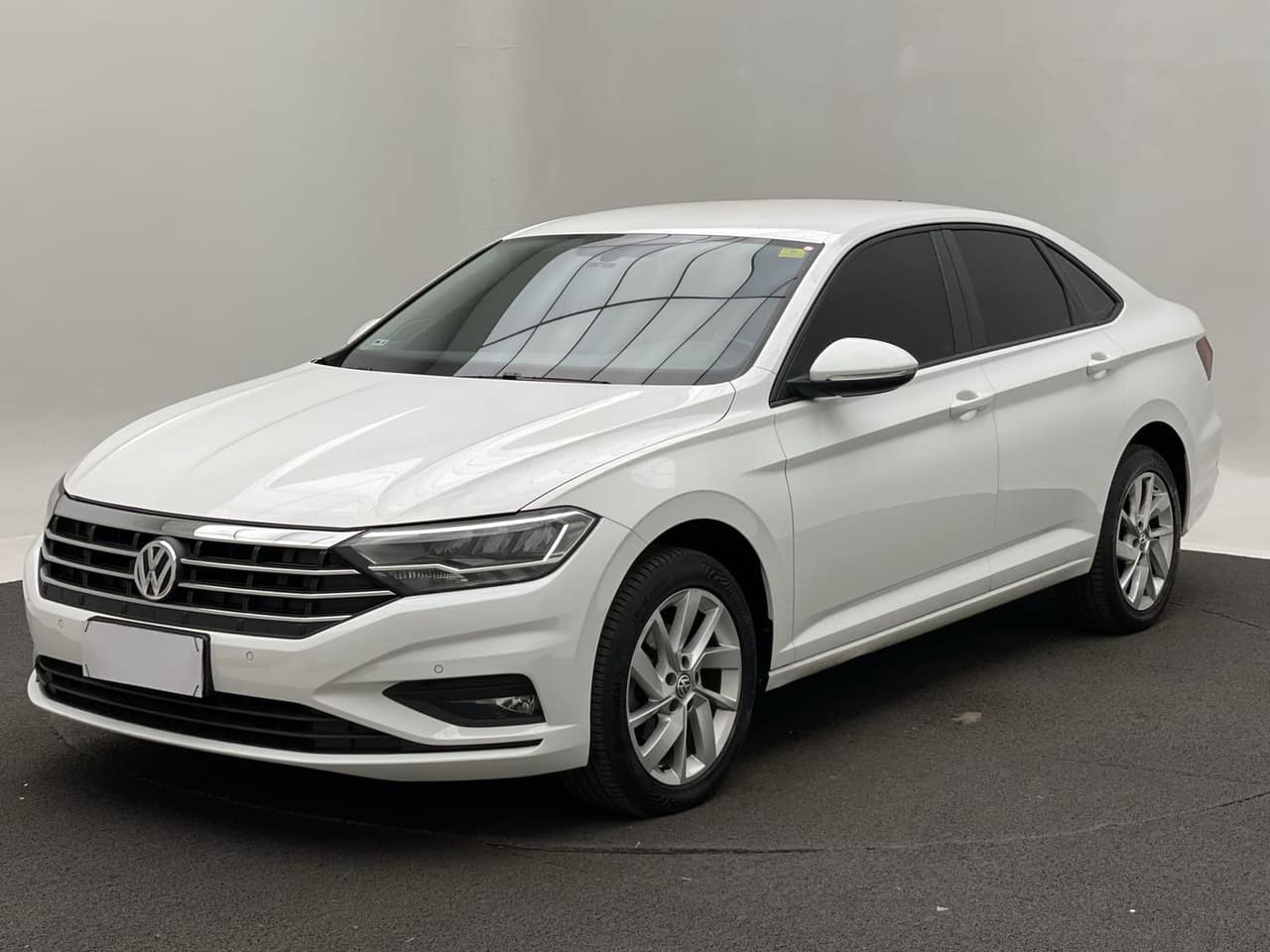 Volkswagen Jetta JETTA Comfort. 250 TSI 1.4 Flex 16v Aut.