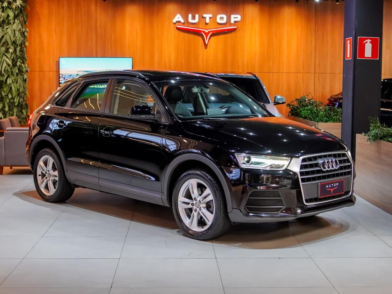 Audi Q3 1.4 TFSI AMBIENTE GASOLINA 4P S TRONIC