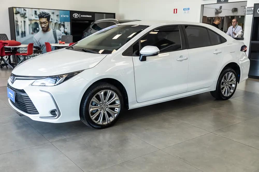 Toyota Corolla 2.0 VVT-IE FLEX XEI DIRECT SHIFT