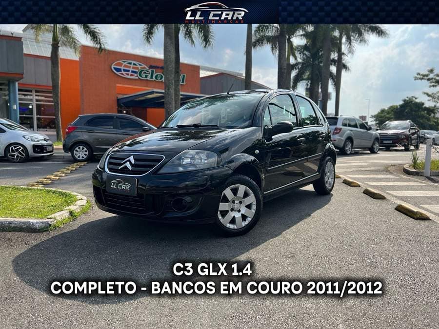 Citroen C3 GLX 1.4 - BANCOS EM COURO - RODA DE LIGA LEVE