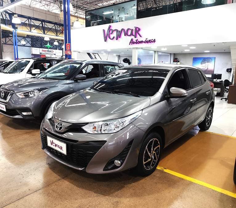Toyota Yaris HATCH XL 1.3 FLEX PLUS TECH MULTDRIVE AUTOM.