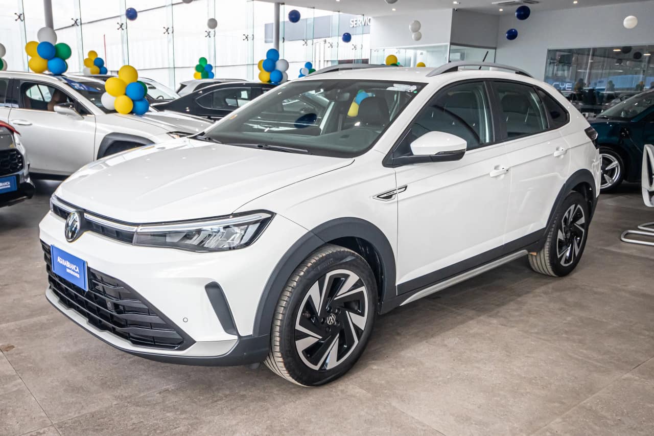 Volkswagen Nivus 1.0 200 TSI TOTAL FLEX HIGHLINE AUTOMÁTICO