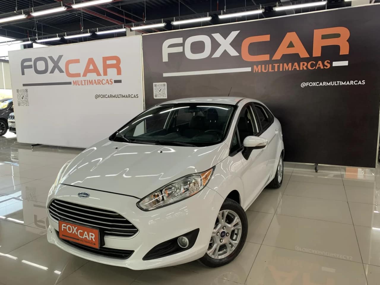 Ford Fiesta 1.6 TITANIUM SEDAN 16V FLEX 4P POWERSHIFT