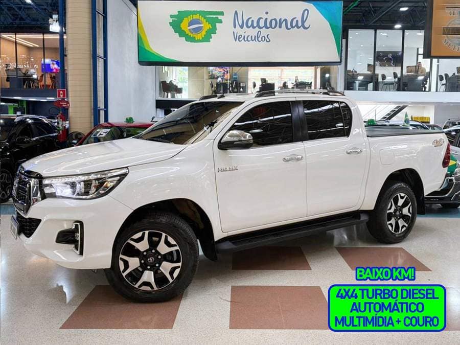 Toyota Hilux 2.8 SRX 4X4 CD 16V