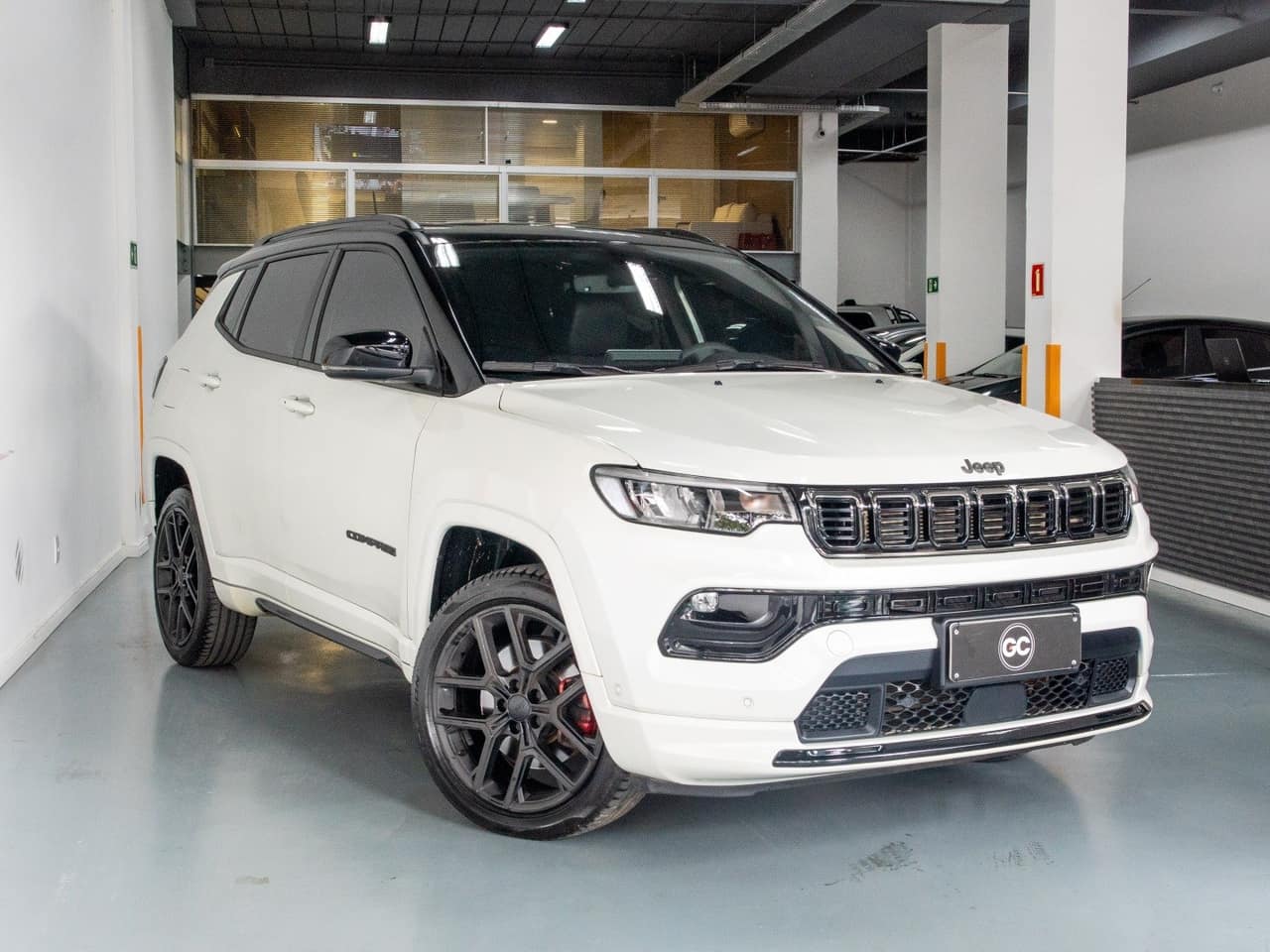 Jeep Compass 2.0 HURRICANE 4 TURBO GASOLINA BLACKHAWK AT9