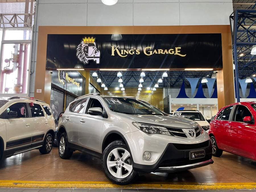 Toyota RAV4 2.0 TOP 4X4 + MULTIMIDIA + COURO + BAIXO KM