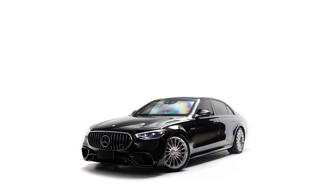 Mercedes-Benz S-63 E PERFORMANCE