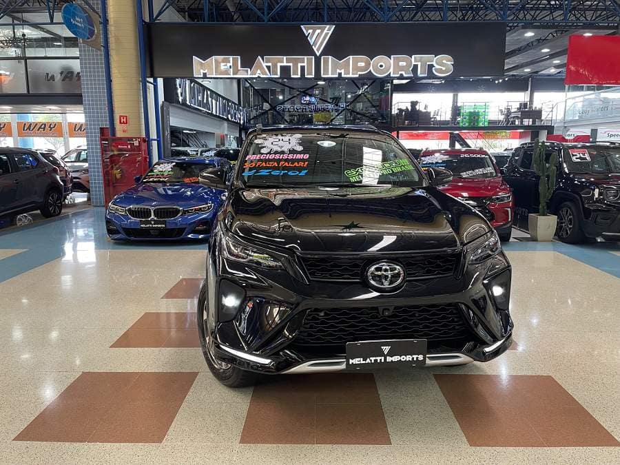 Toyota Hilux SW4 2.8 D-4D TURBO SRX PLATINUM 7L 4X4