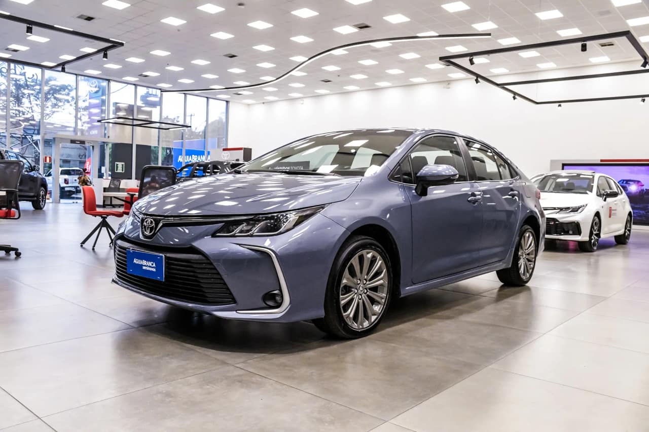 Toyota Corolla 2.0 VVT-IE FLEX XEI DIRECT SHIFT