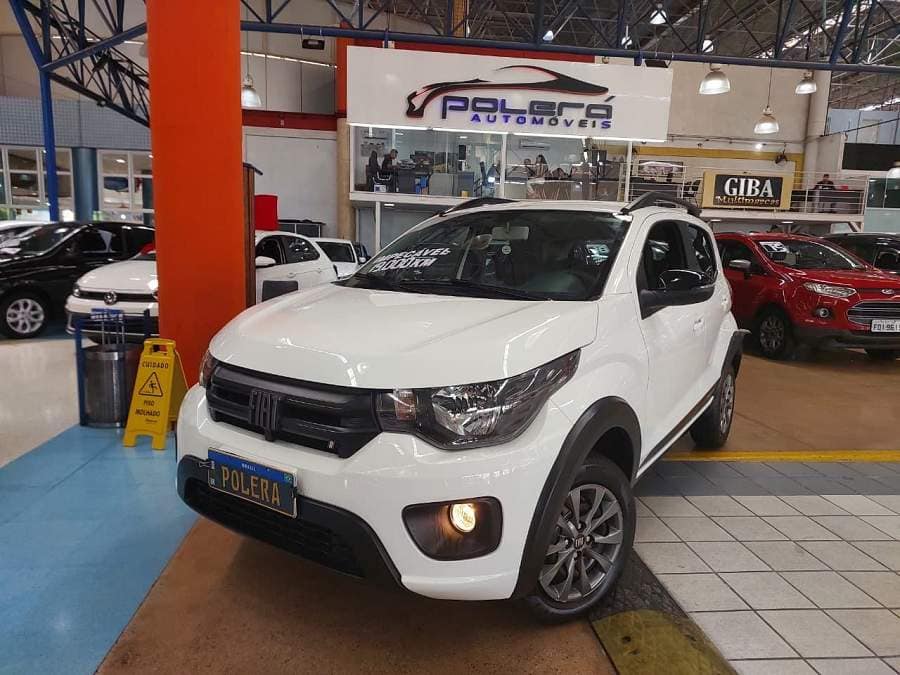 Fiat Mobi 1.0 EVO TREKKING 4P 2025