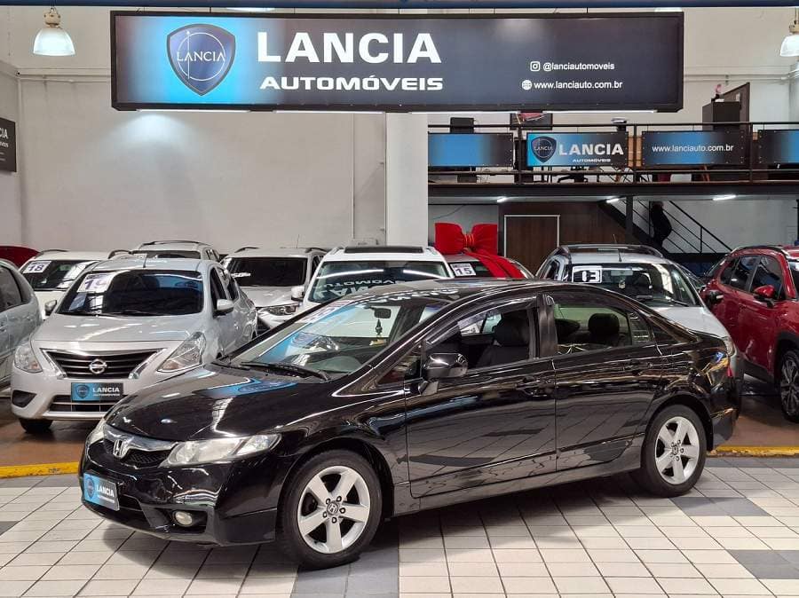 Honda Civic 1.8 LXS 16V