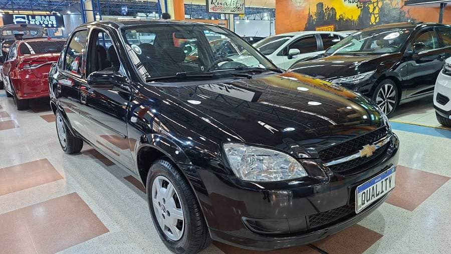Chevrolet Classic 1.0 MPFI LS 8V