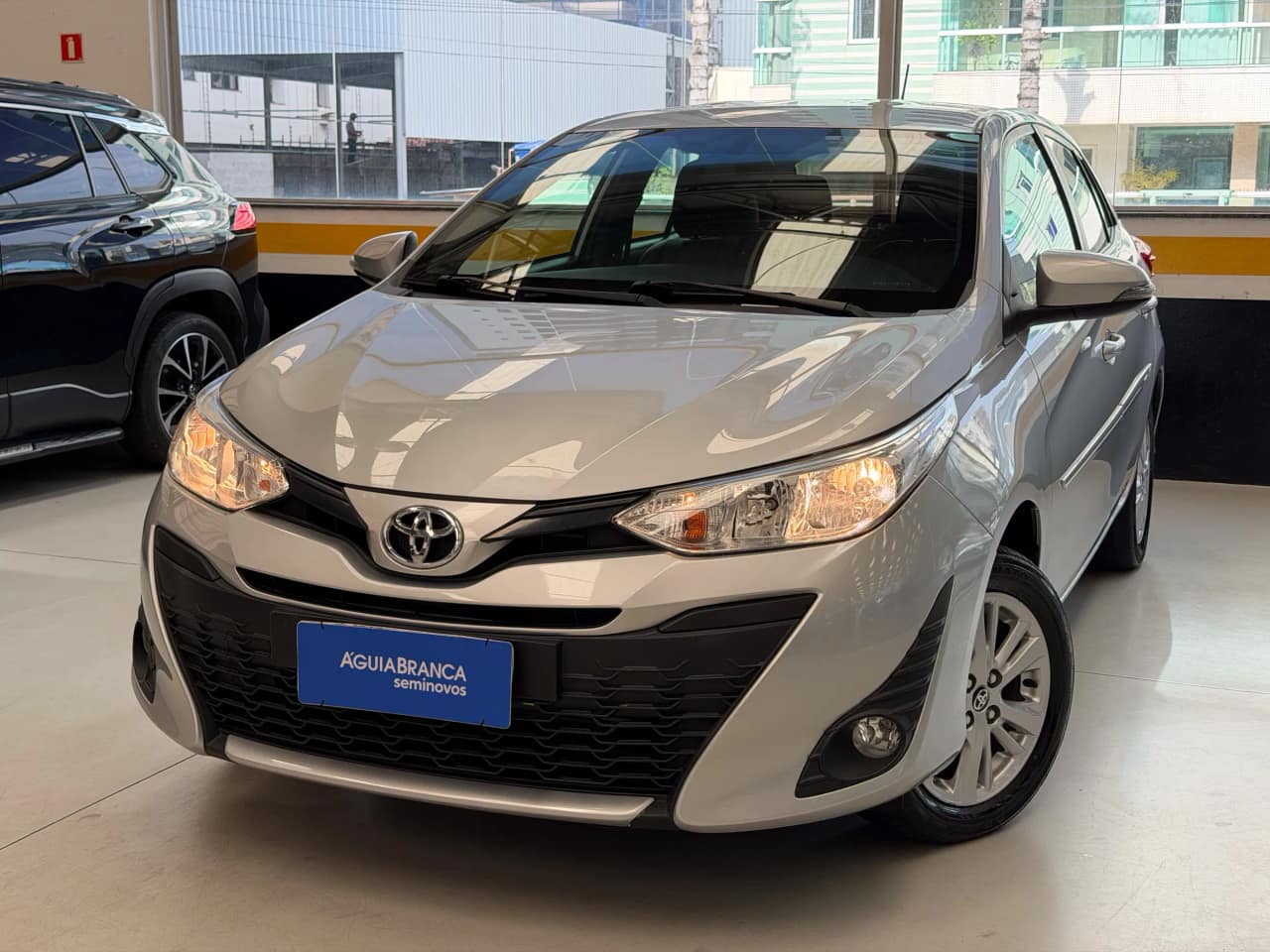 Toyota Yaris 1.3 16V FLEX XL MULTIDRIVE
