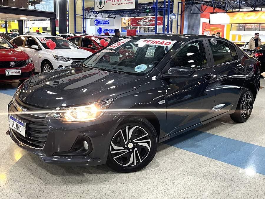 Chevrolet Onix PLUS 10MT LT2 MUITO NOVO!