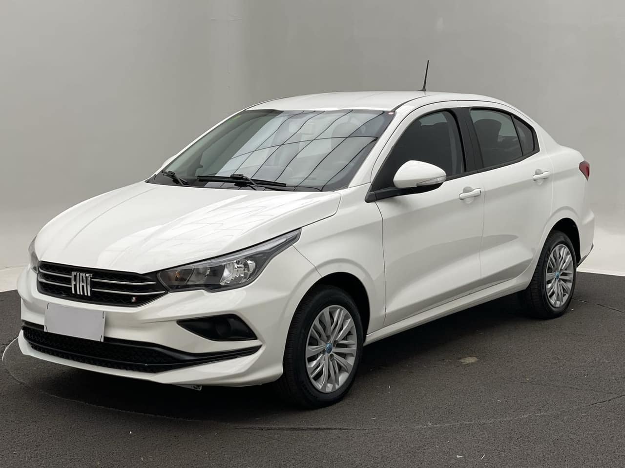 Fiat Cronos CRONOS DRIVE 1.3 8V Flex Aut.