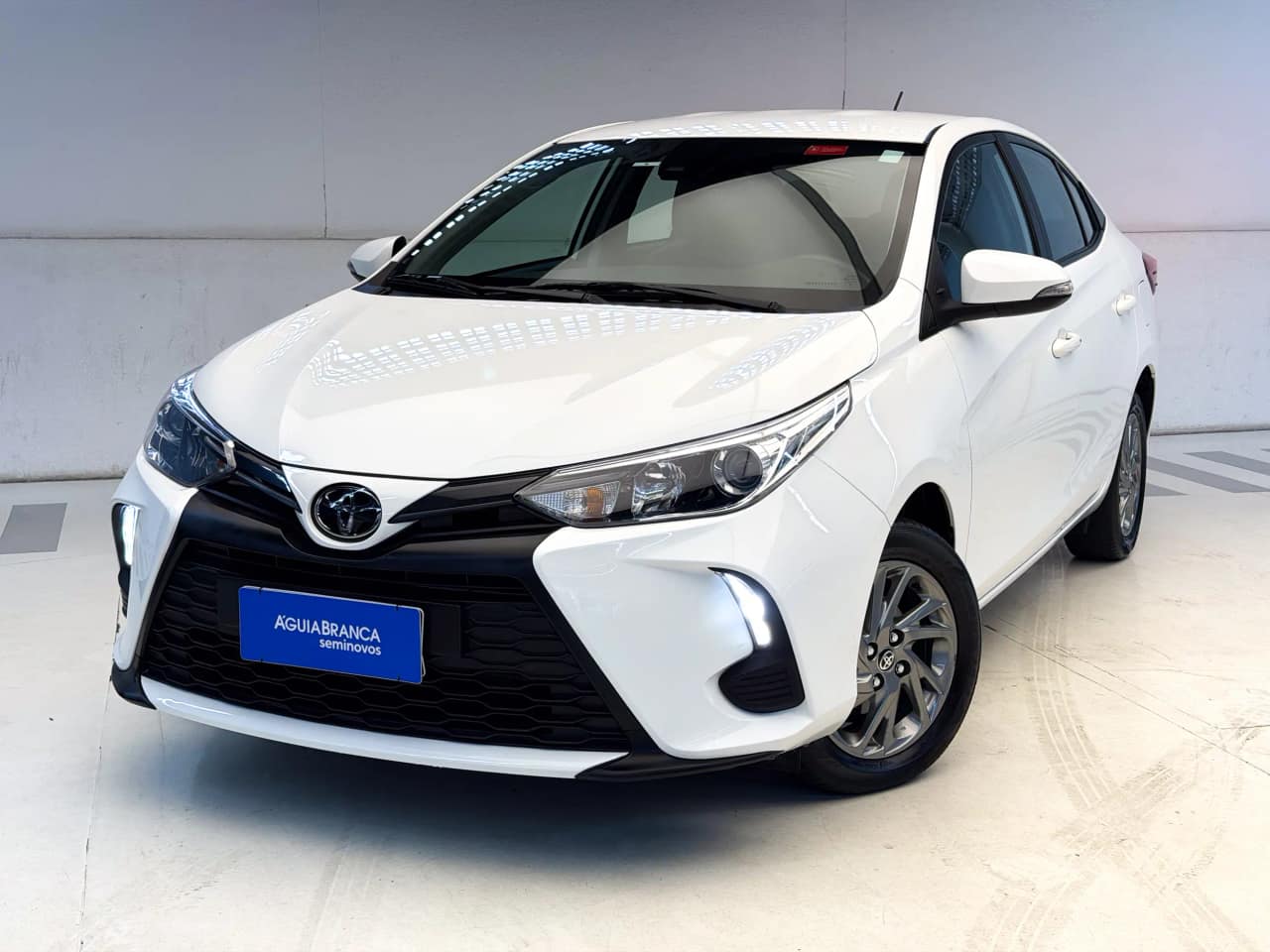Toyota Yaris 1.5 16V FLEX SEDAN XS MULTIDRIVE